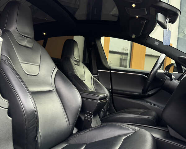 Черный Тесла Модель С, объемом двигателя 0 л и пробегом 147 тыс. км за 17600 $, фото 44 на Automoto.ua