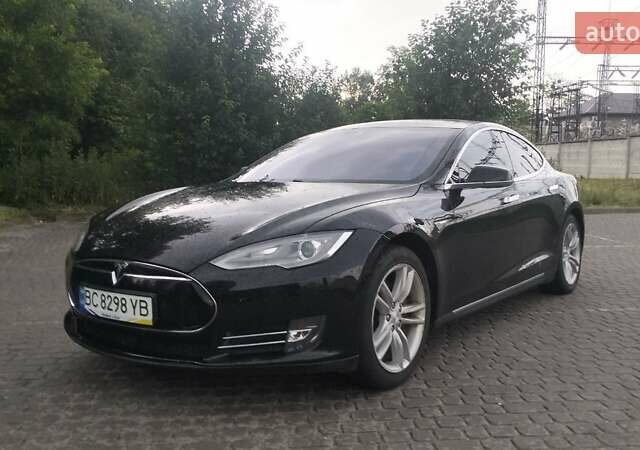 Черный Тесла Модель С, объемом двигателя 0 л и пробегом 125 тыс. км за 12444 $, фото 5 на Automoto.ua