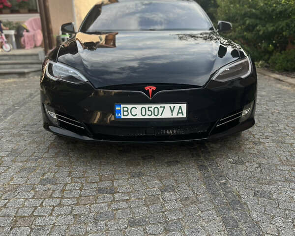 Черный Тесла Модель С, объемом двигателя 0 л и пробегом 258 тыс. км за 18000 $, фото 1 на Automoto.ua