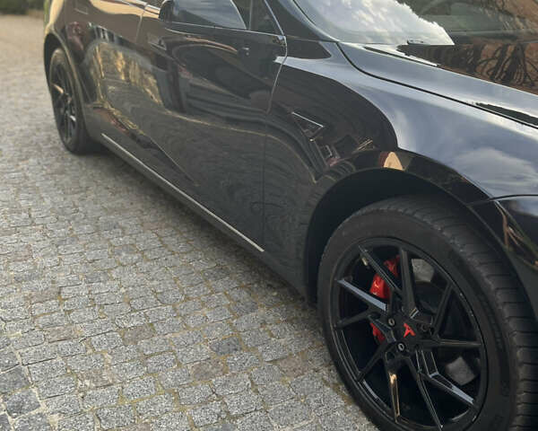 Черный Тесла Модель С, объемом двигателя 0 л и пробегом 258 тыс. км за 18000 $, фото 13 на Automoto.ua