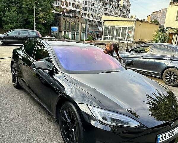 Черный Тесла Модель С, объемом двигателя 0 л и пробегом 130 тыс. км за 20500 $, фото 8 на Automoto.ua