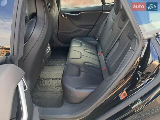 Черный Тесла Модель С, объемом двигателя 0 л и пробегом 249 тыс. км за 15999 $, фото 13 на Automoto.ua