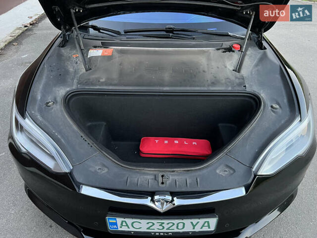 Черный Тесла Модель С, объемом двигателя 0 л и пробегом 165 тыс. км за 16900 $, фото 10 на Automoto.ua