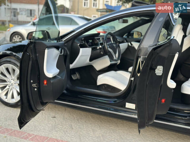 Черный Тесла Модель С, объемом двигателя 0 л и пробегом 60 тыс. км за 23499 $, фото 14 на Automoto.ua