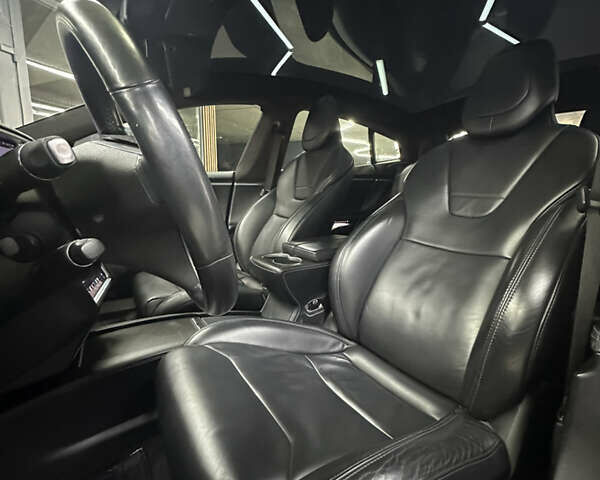 Черный Тесла Модель С, объемом двигателя 0 л и пробегом 62 тыс. км за 17900 $, фото 12 на Automoto.ua