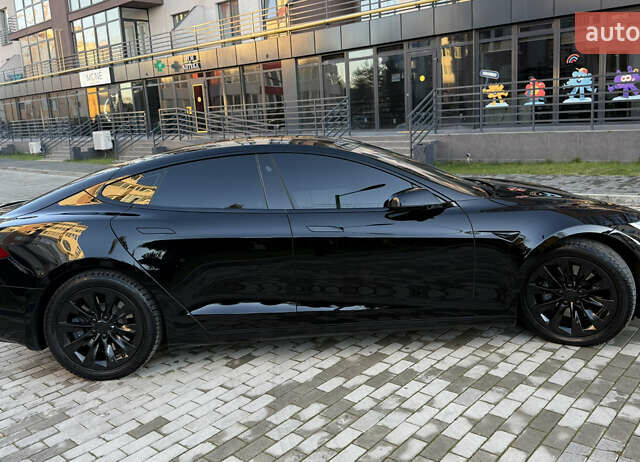 Чорний Тесла Модель С, об'ємом двигуна 0 л та пробігом 60 тис. км за 23000 $, фото 8 на Automoto.ua