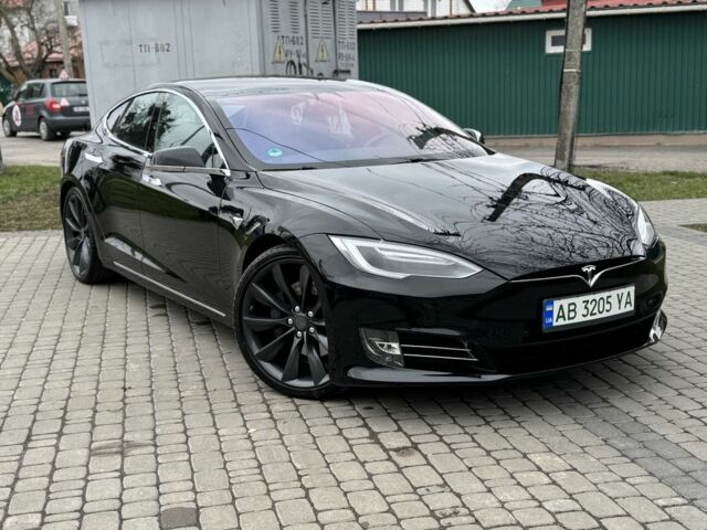 Черный Тесла Модель С, объемом двигателя 0 л и пробегом 220 тыс. км за 15500 $, фото 3 на Automoto.ua