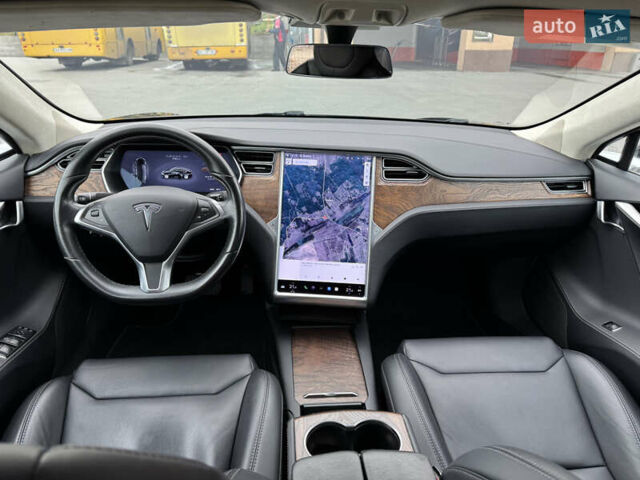 Черный Тесла Модель С, объемом двигателя 0 л и пробегом 122 тыс. км за 19300 $, фото 21 на Automoto.ua