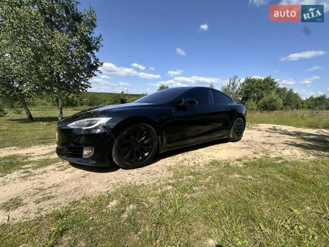 Черный Тесла Модель С, объемом двигателя 0 л и пробегом 117 тыс. км за 18950 $, фото 10 на Automoto.ua