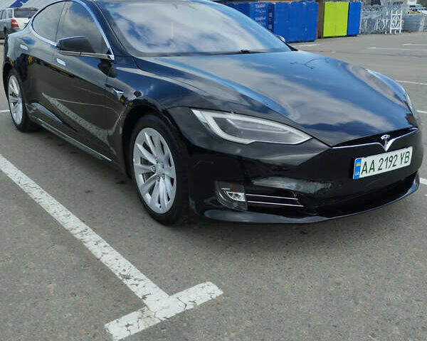Черный Тесла Модель С, объемом двигателя 0 л и пробегом 56 тыс. км за 17500 $, фото 20 на Automoto.ua