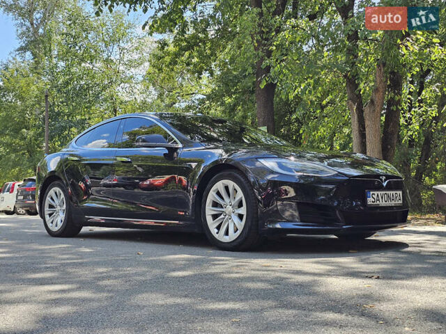 Чорний Тесла Модель С, об'ємом двигуна 0 л та пробігом 120 тис. км за 18900 $, фото 98 на Automoto.ua