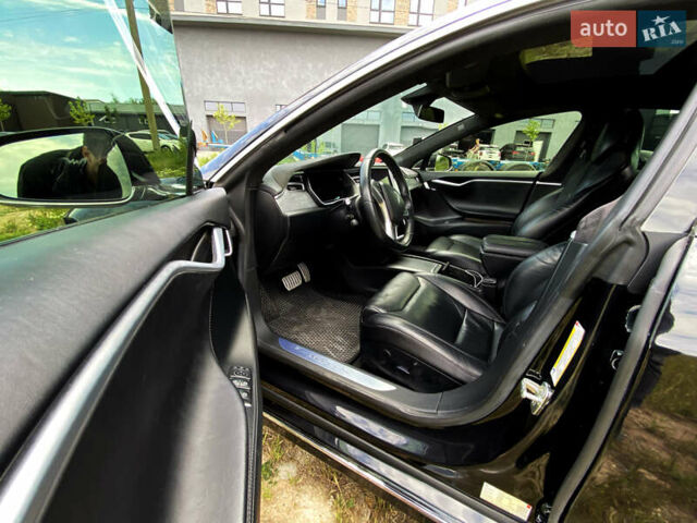 Тесла Модель С 2017 в Одессе на Automoto.ua Черный Тесла Модель С, объемом двигателя 0 л и пробегом 23 тыс. км за 28500 $, фото 10 на Automoto.ua