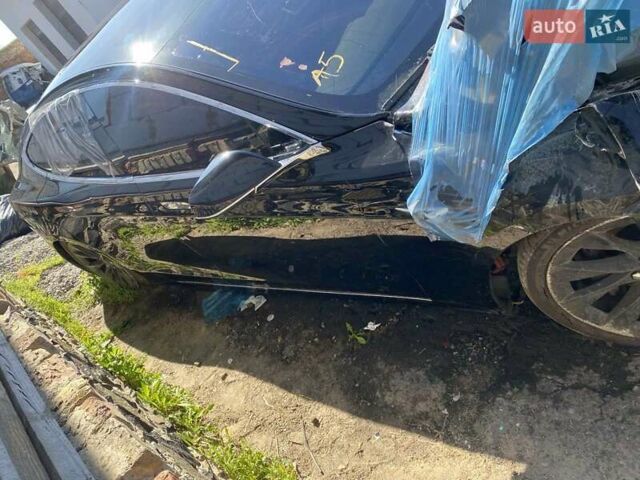 Черный Тесла Модель С, объемом двигателя 0 л и пробегом 130 тыс. км за 6999 $, фото 11 на Automoto.ua