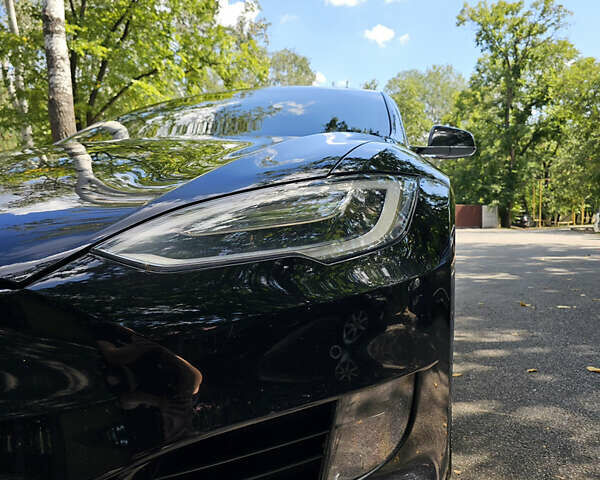 Чорний Тесла Модель С, об'ємом двигуна 0 л та пробігом 120 тис. км за 18900 $, фото 65 на Automoto.ua