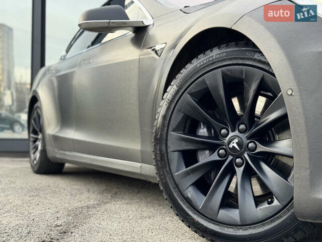 Черный Тесла Модель С, объемом двигателя 0 л и пробегом 290 тыс. км за 14999 $, фото 7 на Automoto.ua