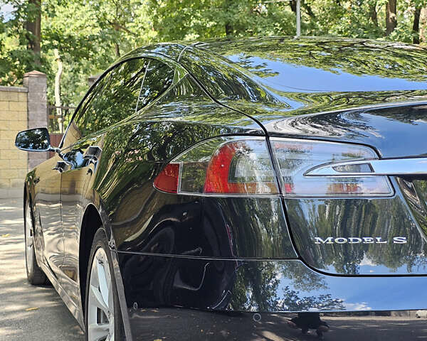 Чорний Тесла Модель С, об'ємом двигуна 0 л та пробігом 120 тис. км за 18900 $, фото 44 на Automoto.ua