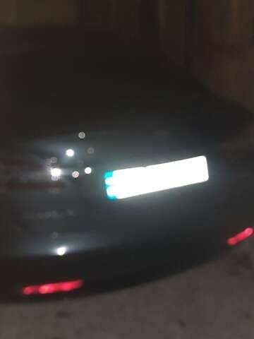 Черный Тесла Модель С, объемом двигателя 0 л и пробегом 123 тыс. км за 11221 $, фото 4 на Automoto.ua