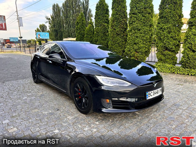 Черный Тесла Модель С, объемом двигателя 0 л и пробегом 150 тыс. км за 15700 $, фото 2 на Automoto.ua