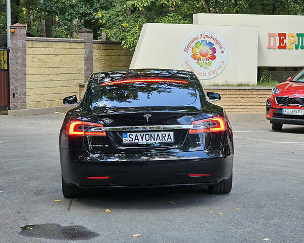 Чорний Тесла Модель С, об'ємом двигуна 0 л та пробігом 120 тис. км за 18900 $, фото 88 на Automoto.ua
