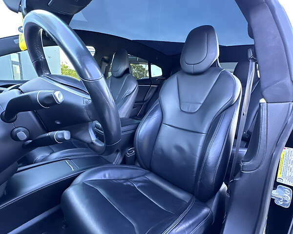 Черный Тесла Модель С, объемом двигателя 0 л и пробегом 150 тыс. км за 23333 $, фото 28 на Automoto.ua