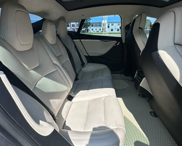 Черный Тесла Модель С, объемом двигателя 0 л и пробегом 134 тыс. км за 23900 $, фото 10 на Automoto.ua