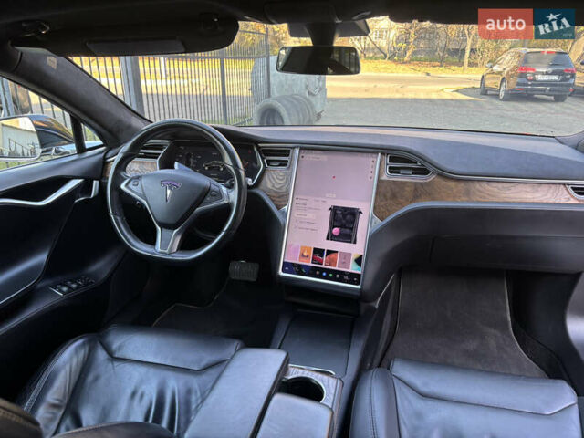 Черный Тесла Модель С, объемом двигателя 0 л и пробегом 150 тыс. км за 21800 $, фото 7 на Automoto.ua