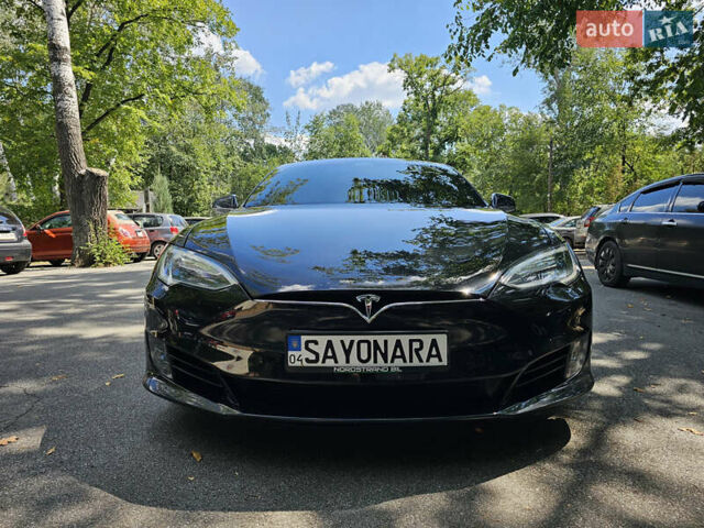Чорний Тесла Модель С, об'ємом двигуна 0 л та пробігом 120 тис. км за 18900 $, фото 17 на Automoto.ua