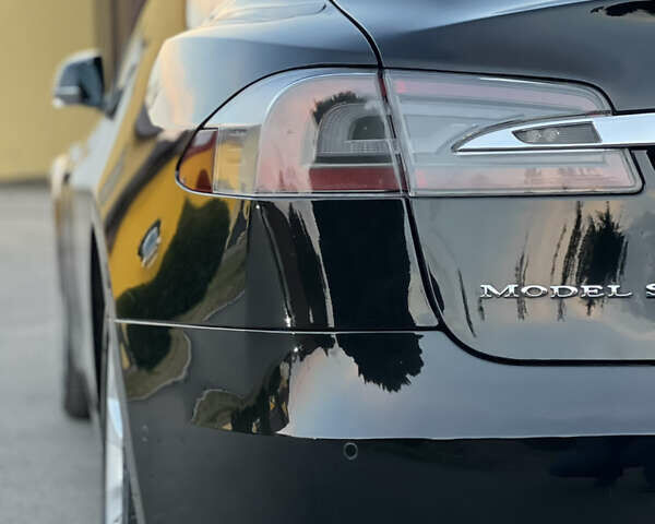 Черный Тесла Модель С, объемом двигателя 0 л и пробегом 165 тыс. км за 16900 $, фото 12 на Automoto.ua