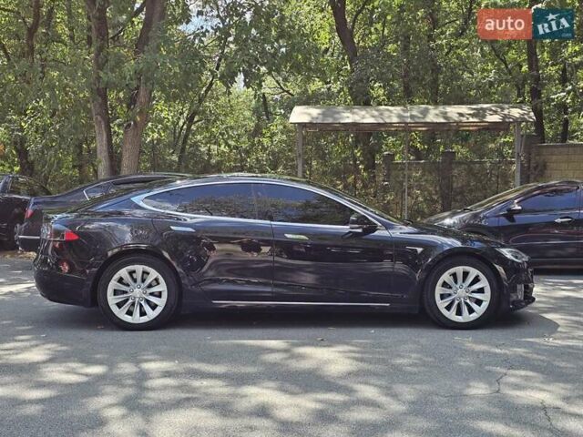 Тесла Модель С 2017 у Дніпро (Дніпропетровську) на Automoto.ua Чорний Тесла Модель С, об'ємом двигуна 0 л та пробігом 118 тис. км за 17500 $, фото 5 на Automoto.ua