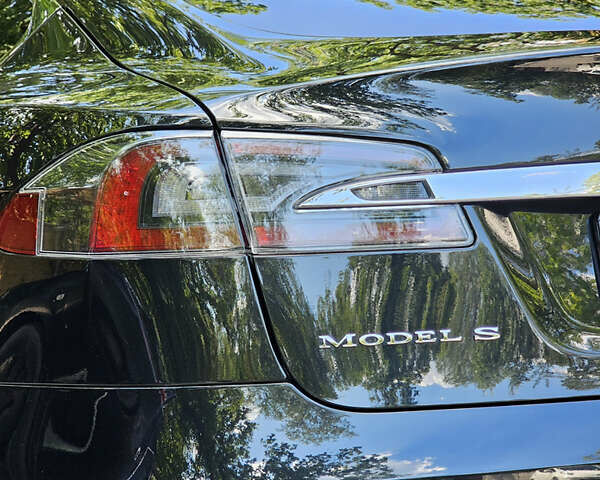 Чорний Тесла Модель С, об'ємом двигуна 0 л та пробігом 120 тис. км за 18900 $, фото 46 на Automoto.ua