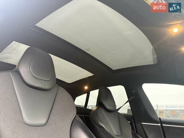 Чорний Тесла Модель С, об'ємом двигуна 0 л та пробігом 190 тис. км за 19750 $, фото 16 на Automoto.ua