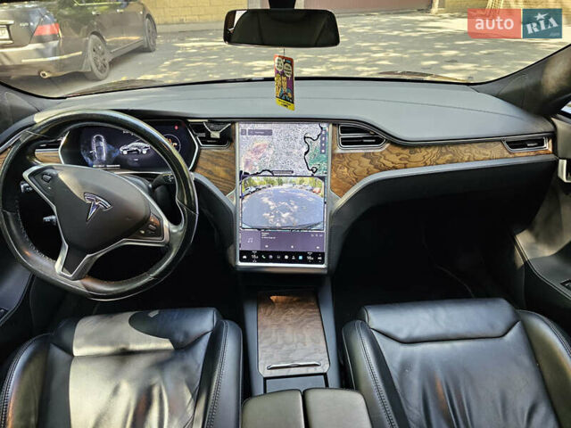Чорний Тесла Модель С, об'ємом двигуна 0 л та пробігом 120 тис. км за 18900 $, фото 111 на Automoto.ua