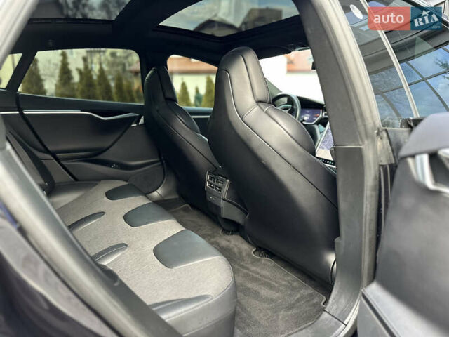 Черный Тесла Модель С, объемом двигателя 0 л и пробегом 170 тыс. км за 20900 $, фото 66 на Automoto.ua