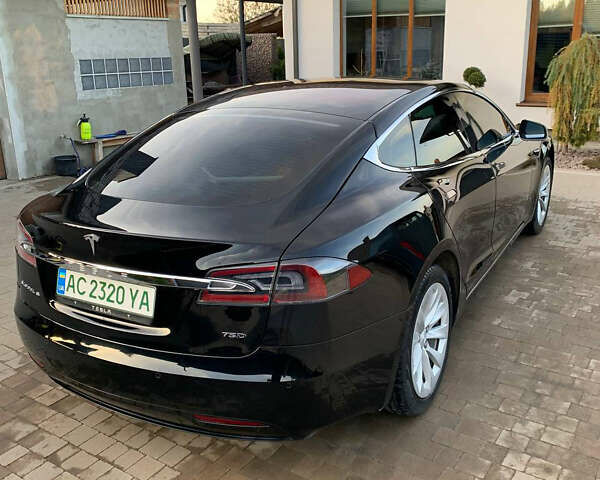 Черный Тесла Модель С, объемом двигателя 0 л и пробегом 148 тыс. км за 26000 $, фото 1 на Automoto.ua