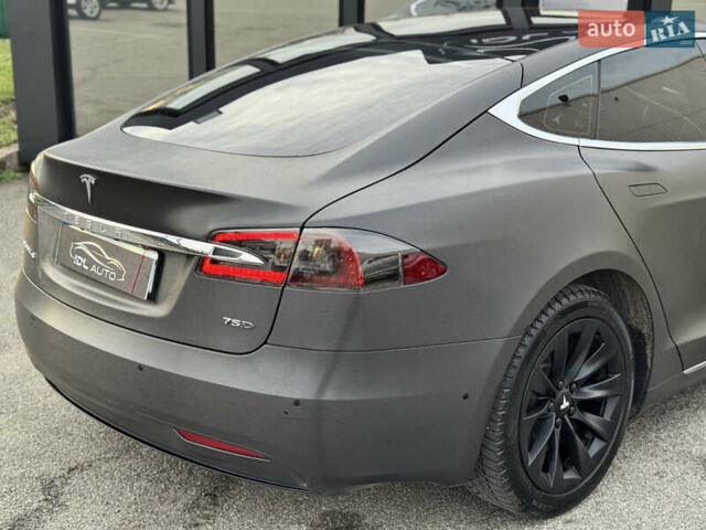 Черный Тесла Модель С, объемом двигателя 0 л и пробегом 290 тыс. км за 14999 $, фото 13 на Automoto.ua