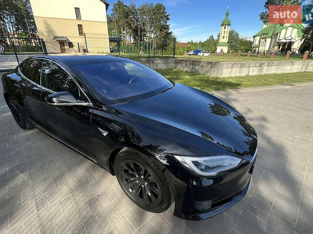 Черный Тесла Модель С, объемом двигателя 0 л и пробегом 172 тыс. км за 13900 $, фото 2 на Automoto.ua