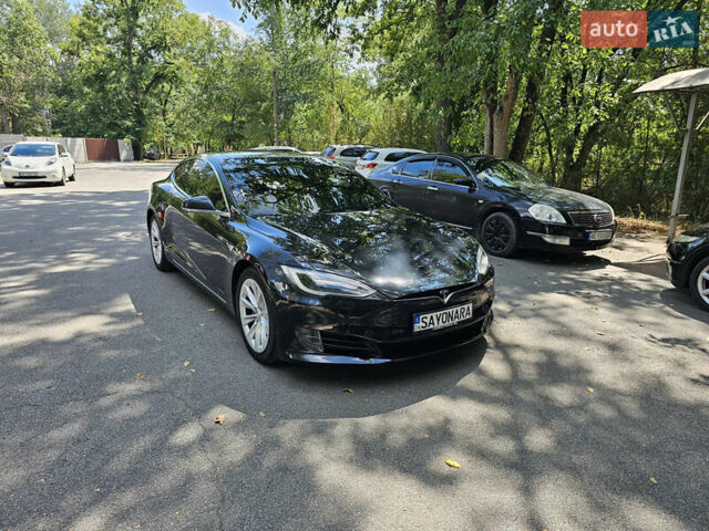 Чорний Тесла Модель С, об'ємом двигуна 0 л та пробігом 120 тис. км за 18900 $, фото 19 на Automoto.ua