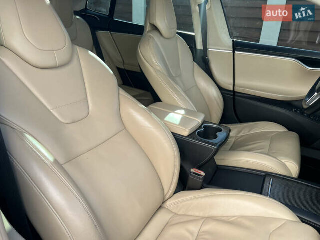 Черный Тесла Модель С, объемом двигателя 0 л и пробегом 180 тыс. км за 22000 $, фото 13 на Automoto.ua