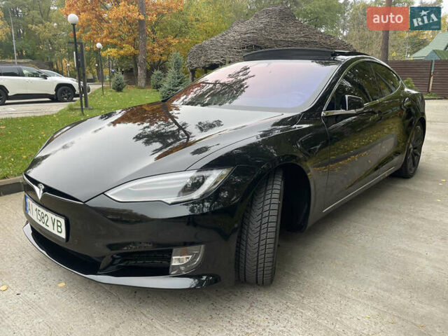 Тесла Модель С 2017 у Києві на Automoto.ua Чорний Тесла Модель С, об'ємом двигуна 0 л та пробігом 99 тис. км за 24900 $, фото 8 на Automoto.ua