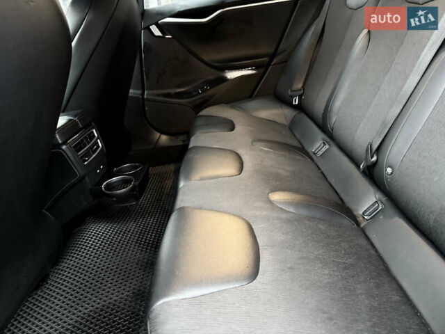 Черный Тесла Модель С, объемом двигателя 0 л и пробегом 292 тыс. км за 16000 $, фото 59 на Automoto.ua