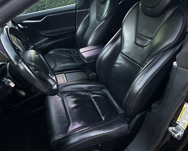 Чорний Тесла Модель С, об'ємом двигуна 0 л та пробігом 128 тис. км за 15300 $, фото 13 на Automoto.ua