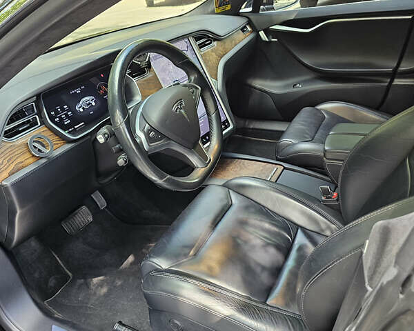 Чорний Тесла Модель С, об'ємом двигуна 0 л та пробігом 120 тис. км за 18900 $, фото 48 на Automoto.ua