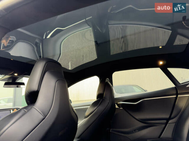 Черный Тесла Модель С, объемом двигателя 0 л и пробегом 290 тыс. км за 14999 $, фото 29 на Automoto.ua