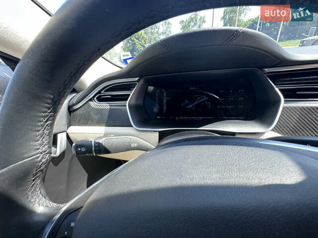 Черный Тесла Модель С, объемом двигателя 0 л и пробегом 134 тыс. км за 23900 $, фото 12 на Automoto.ua