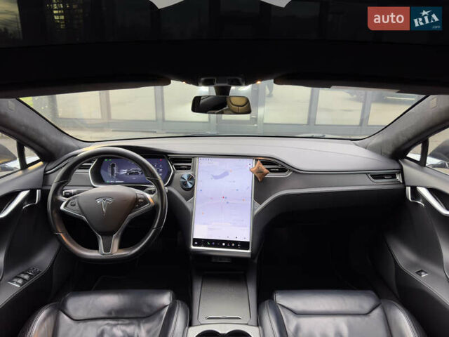 Черный Тесла Модель С, объемом двигателя 0 л и пробегом 290 тыс. км за 14999 $, фото 40 на Automoto.ua