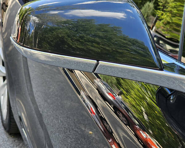 Чорний Тесла Модель С, об'ємом двигуна 0 л та пробігом 120 тис. км за 18900 $, фото 93 на Automoto.ua