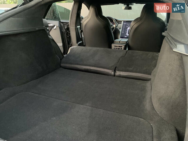 Чорний Тесла Модель С, об'ємом двигуна 0 л та пробігом 116 тис. км за 17800 $, фото 48 на Automoto.ua