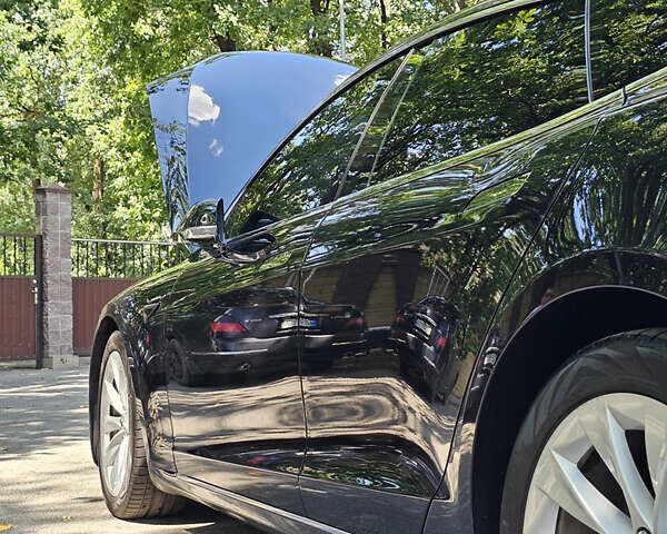 Чорний Тесла Модель С, об'ємом двигуна 0 л та пробігом 120 тис. км за 18900 $, фото 144 на Automoto.ua