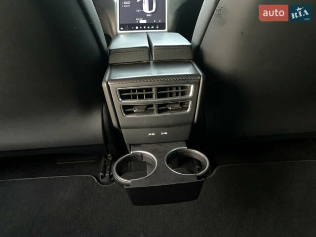 Чорний Тесла Модель С, об'ємом двигуна 0 л та пробігом 116 тис. км за 17800 $, фото 49 на Automoto.ua