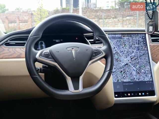 Черный Тесла Модель С, объемом двигателя 0 л и пробегом 70 тыс. км за 17999 $, фото 28 на Automoto.ua